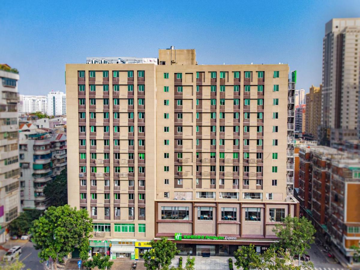 Holiday Inn Express Shantou City Center By Ihg ภายนอก รูปภาพ