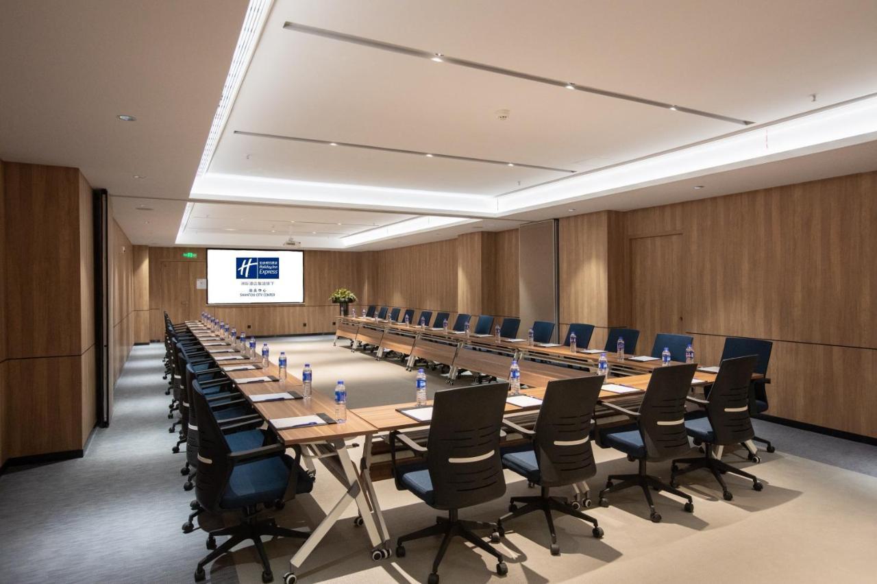 Holiday Inn Express Shantou City Center By Ihg ภายนอก รูปภาพ