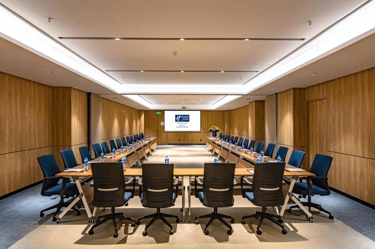 Holiday Inn Express Shantou City Center By Ihg ภายนอก รูปภาพ